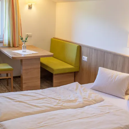 Hotel apartamentowy Holzmannhof 3*